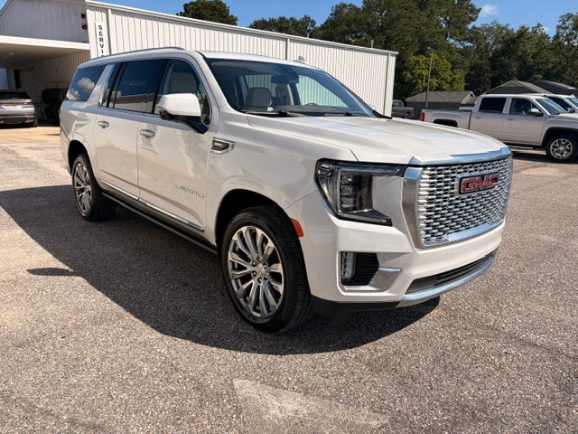 2022 GMC Yukon XL Denali
