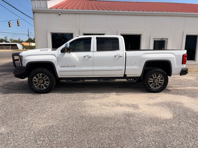 2019 GMC Sierra 2500 HD Denali