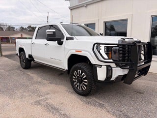 2024 GMC Sierra 3500 HD Denali Ultimate