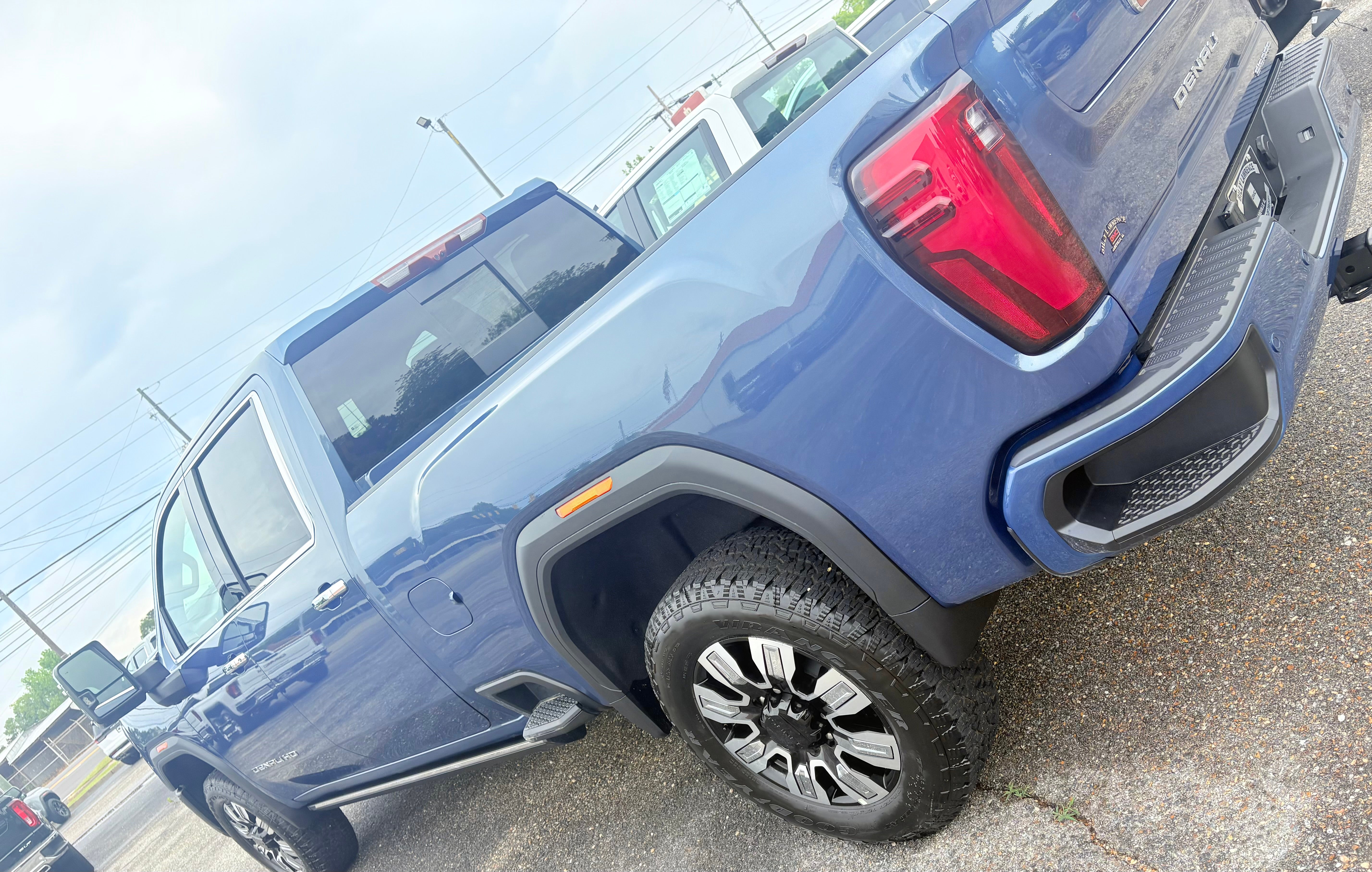 2025 GMC Sierra 2500 HD Denali