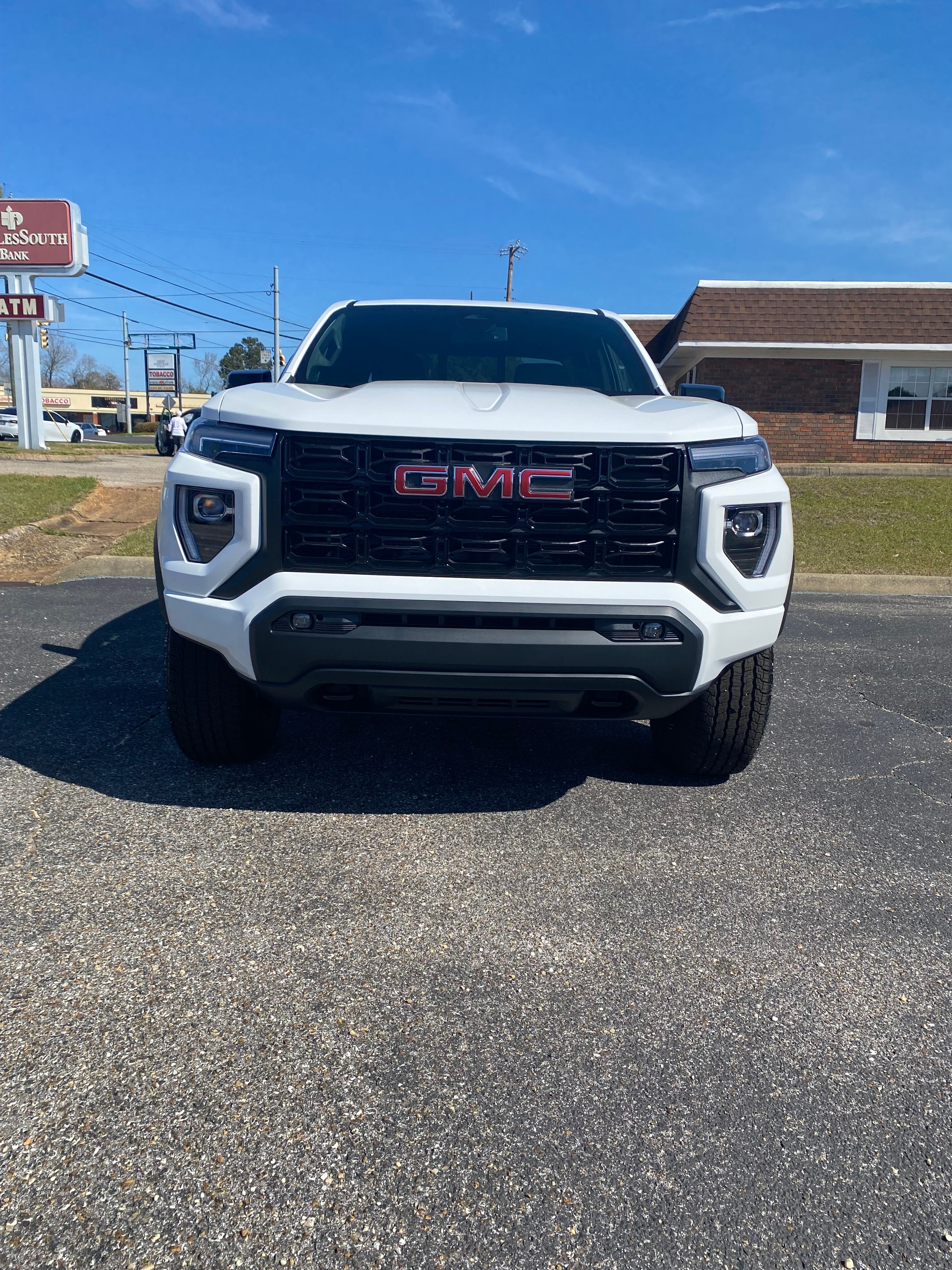 2025 GMC Canyon Elevation