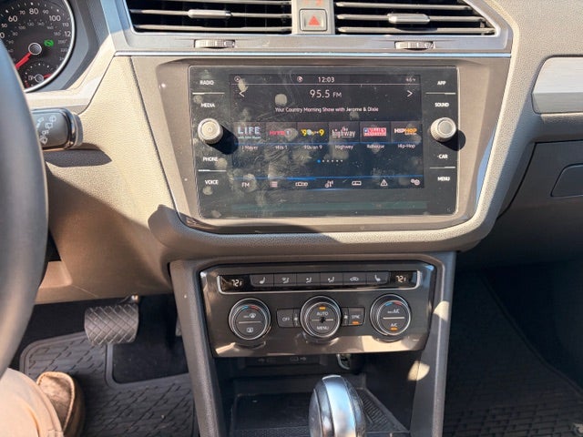 2021 Volkswagen Tiguan SE