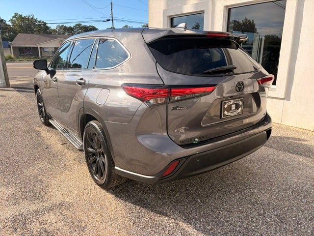 2021 Toyota Highlander L